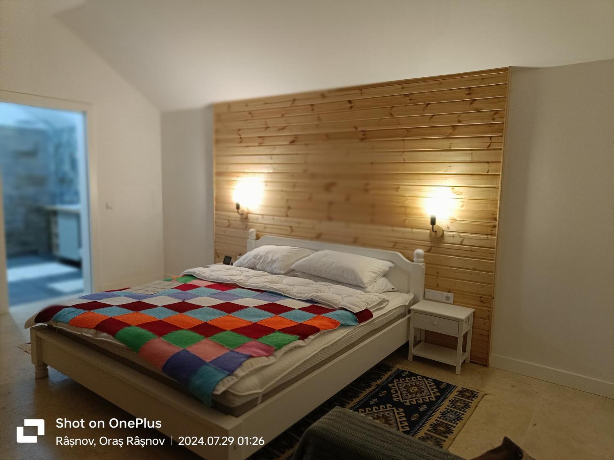 Imperfect House Hotel Rîşnov Ngoại thất bức ảnh